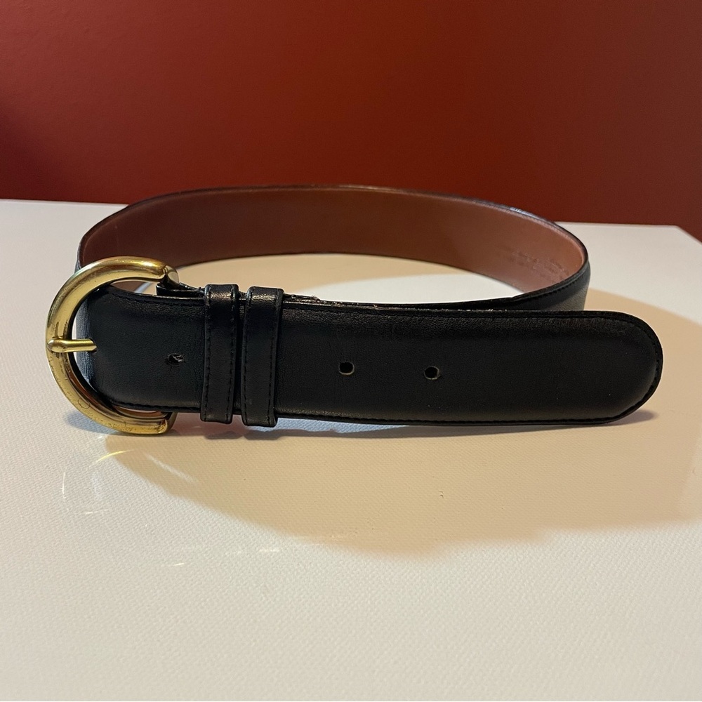 Coach Women’s Black Cowhide Leather Solid Brass Buckle Belt